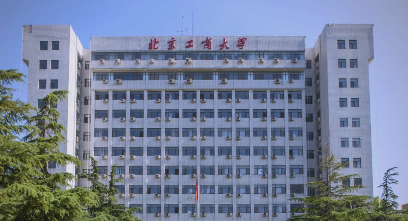 湖北首富汪林朋：25年把居然之家变私企，最后跳楼了！(图2)