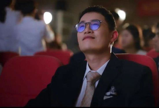 “泄密大帝”彻底栽了，王腾的9年小米路终结(图1)