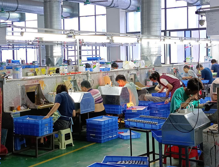 东莞这家工厂的操作,如果全国都学…打工人要哭了-3 东莞这家工厂的操作,如果全国都学…打工人要哭了(图3)