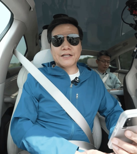 雷军15小时直播：把一批不敢露脸的老板，打回原形(图3)